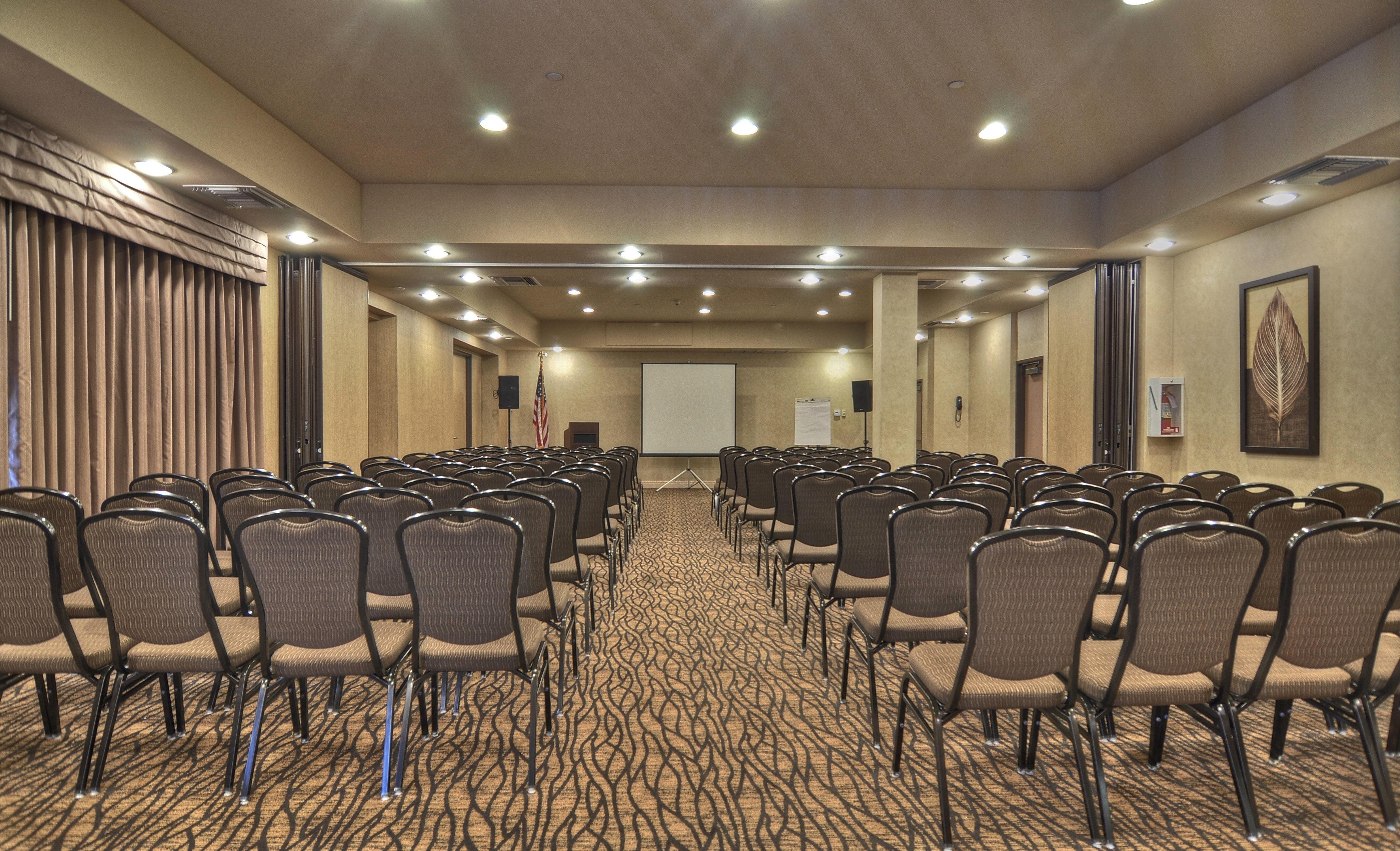 Holiday Inn Express San Diego South - Chula Vista By Ihg Экстерьер фото