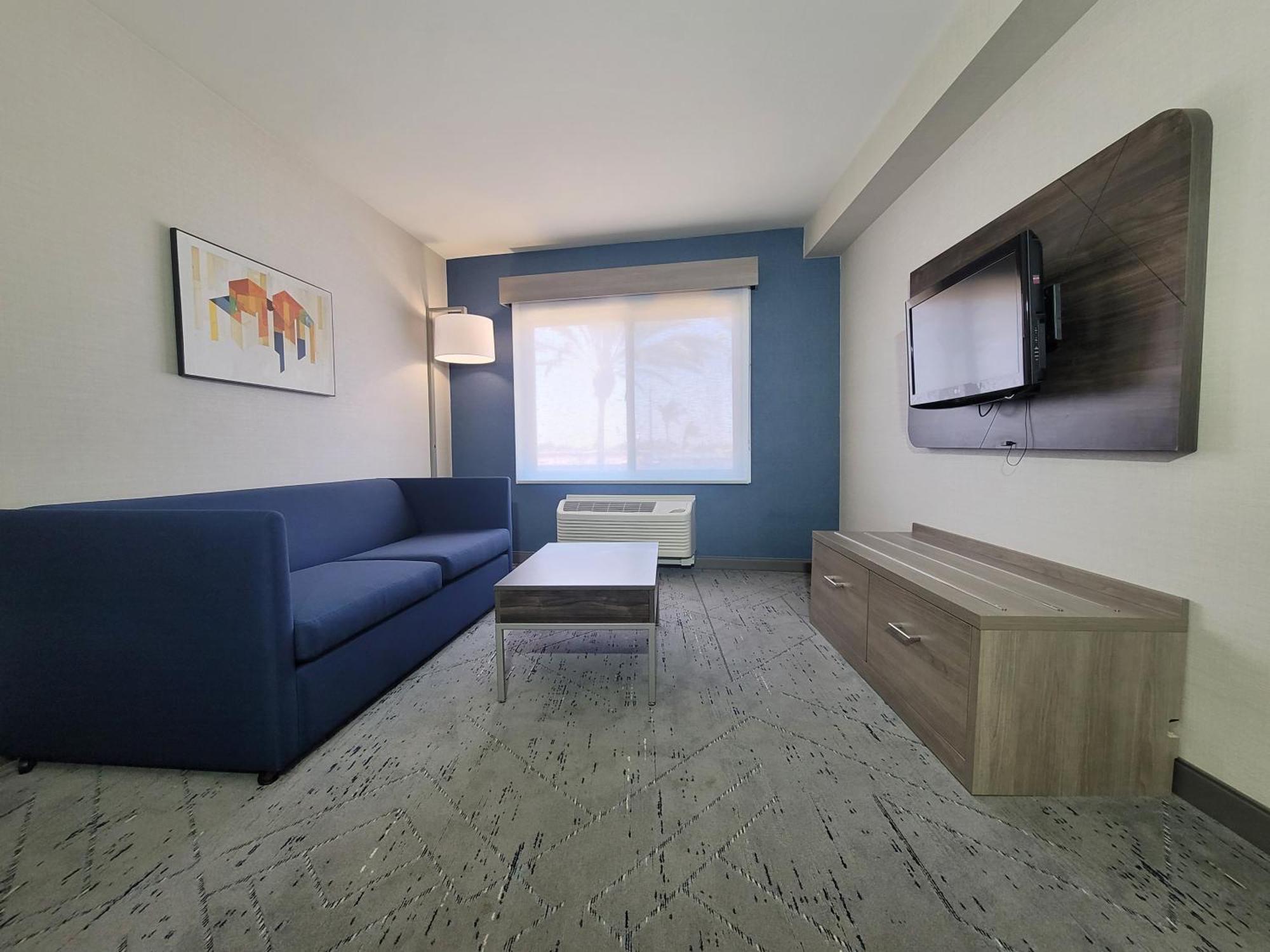 Holiday Inn Express San Diego South - Chula Vista By Ihg Экстерьер фото