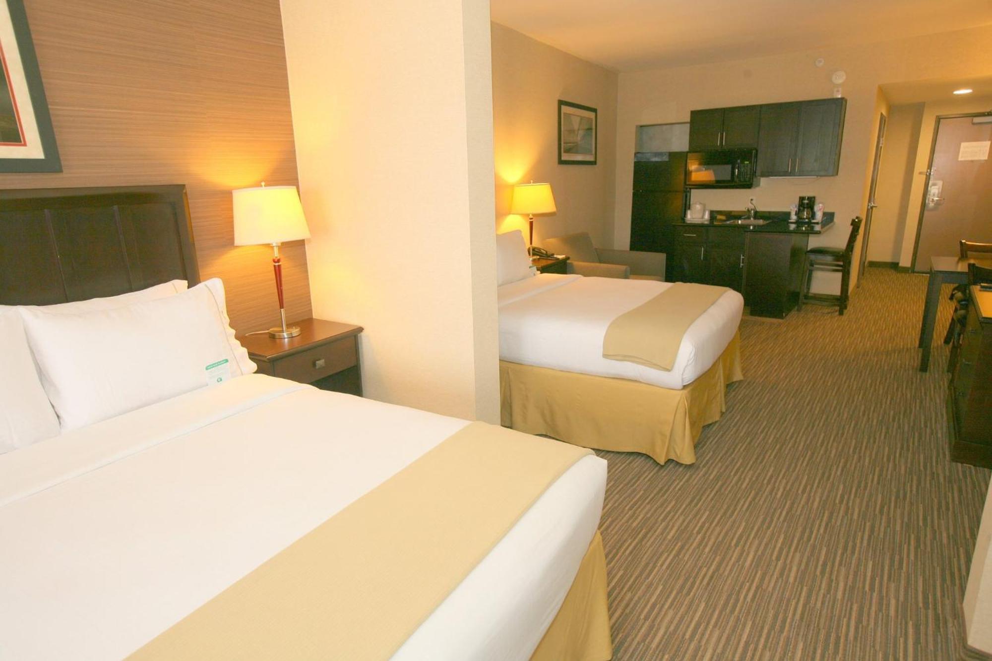 Holiday Inn Express San Diego South - Chula Vista By Ihg Экстерьер фото