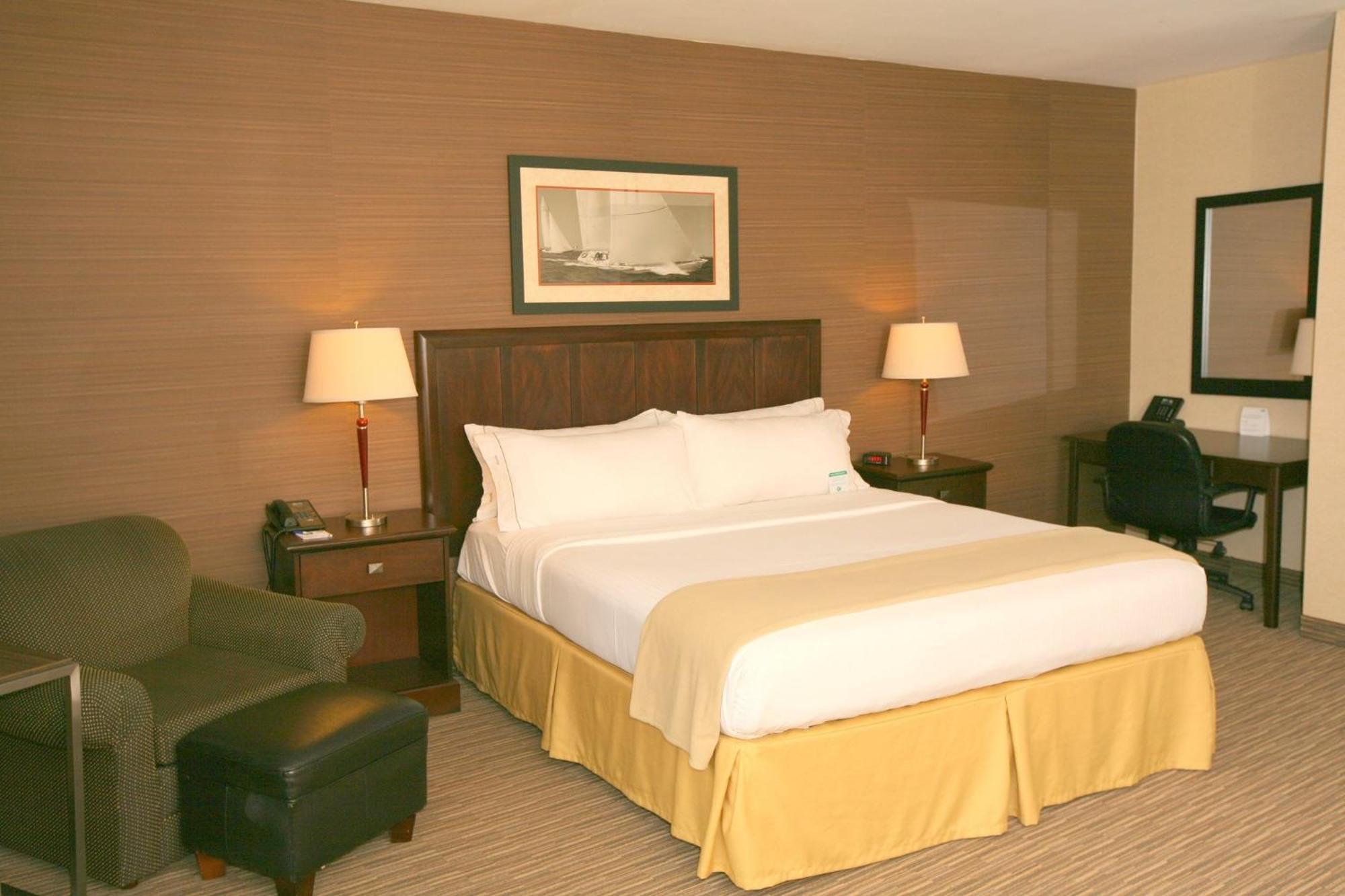Holiday Inn Express San Diego South - Chula Vista By Ihg Экстерьер фото